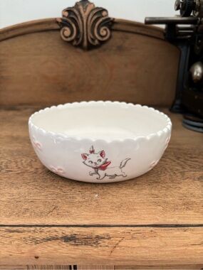 Rae Dunn Disney Aristocats Everybody Wants To be A Cat Dish